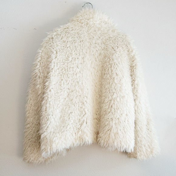 Reformation Teddy Faux Fur Jacket / White Fuzzy Coat - Picture 6 of 10